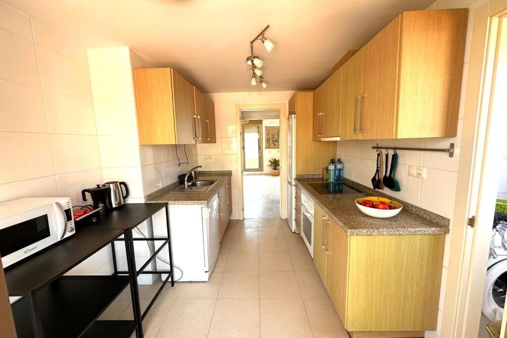 Atico Puerto Marina 2 Hab Con Piscina, 500M De La Plata Lejlighed Torremolinos Eksteriør billede