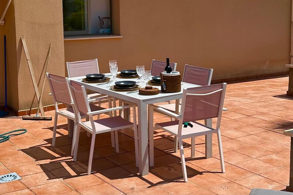 Atico Puerto Marina 2 Hab Con Piscina, 500M De La Plata Lejlighed Torremolinos Eksteriør billede